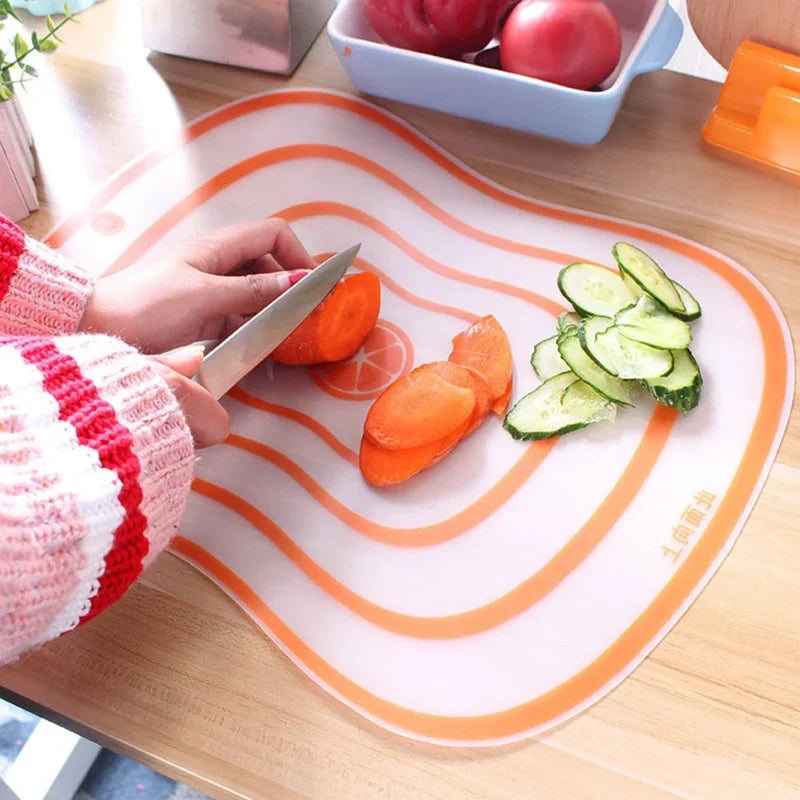 Flexible Transparent Cutting Board Kitchen PP Classification Chopping Board Vegetable Meat Cutting Board Kitchen Accessories